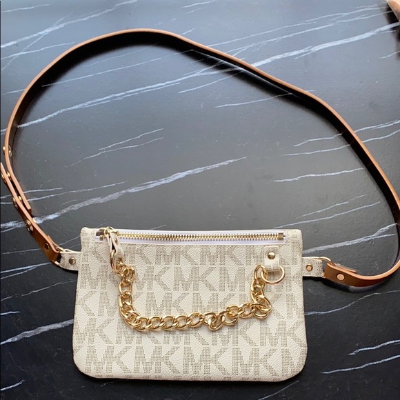 Michael Kors Accessories - Micheal Kors Fannypack/belt